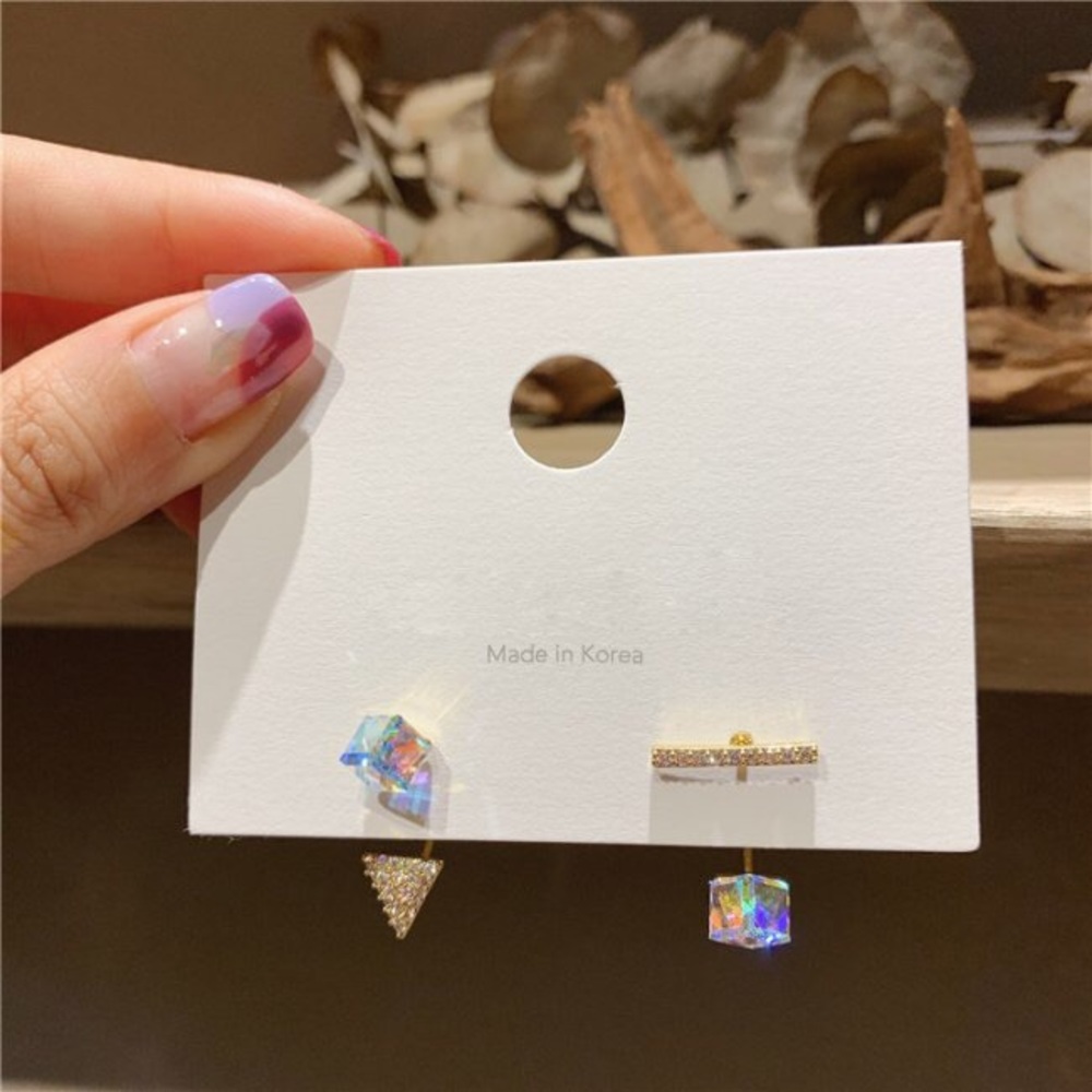Earrings CZ cubes asymmetrical 925